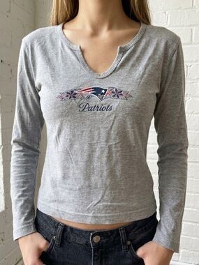New England Patriots NFL Crop Top | Sporty Streetwear | Athleisure Fan Apparel |